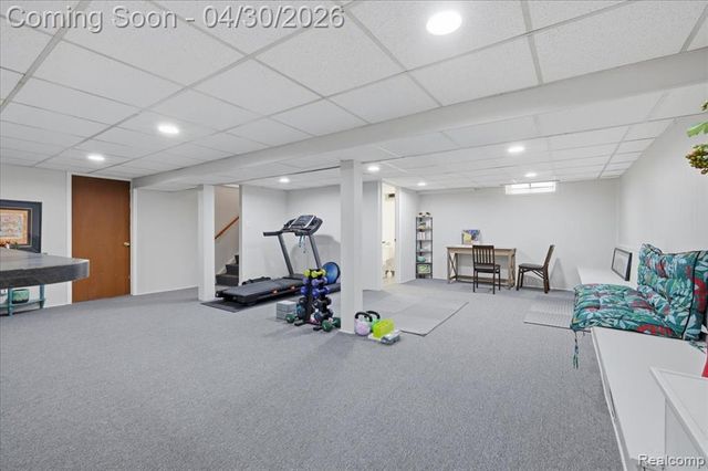 2915 Oliver Road, Royal Oak, MI 48073