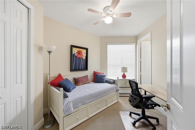 9243 Tesoro LN 2, Naples, FL 34114