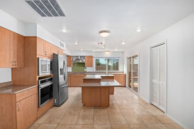 2522 S Mulberry, Mesa, AZ 85202