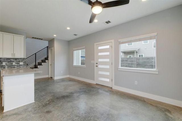 6902 Carver Ave B, Austin, TX 78752