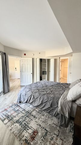 900 19th Ave S Apt 103, Nashville, TN 37212