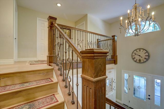 19793 Scotts Flat Rd, Nevada City, CA 95959