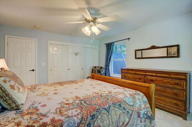 19793 Scotts Flat Rd, Nevada City, CA 95959