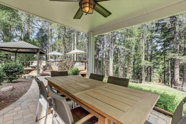 19793 Scotts Flat Rd, Nevada City, CA 95959