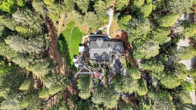 19793 Scotts Flat Rd, Nevada City, CA 95959