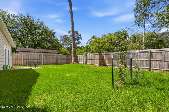 2304 BETHUNE Avenue, Jacksonville, FL 32207