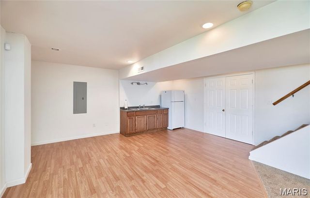 7 Winter River Court, Fenton, MO 63026