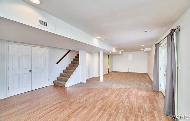 7 Winter River Court, Fenton, MO 63026