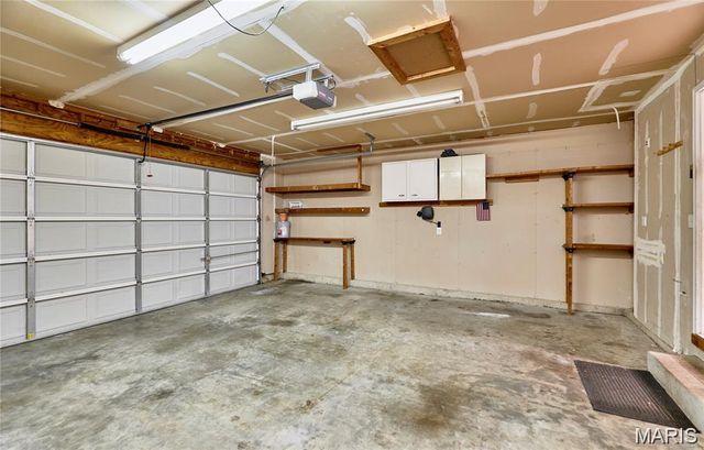 7 Winter River Court, Fenton, MO 63026