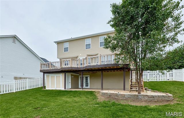 7 Winter River Court, Fenton, MO 63026