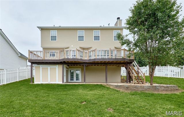 7 Winter River Court, Fenton, MO 63026
