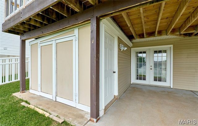 7 Winter River Court, Fenton, MO 63026