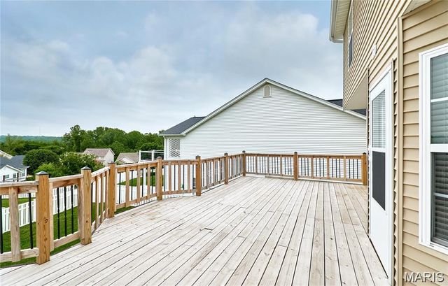 7 Winter River Court, Fenton, MO 63026