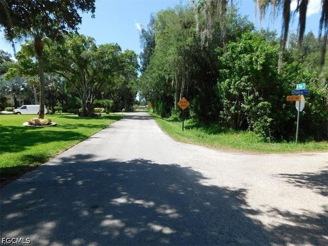 14971 Duke HWY, Alva, FL 33920
