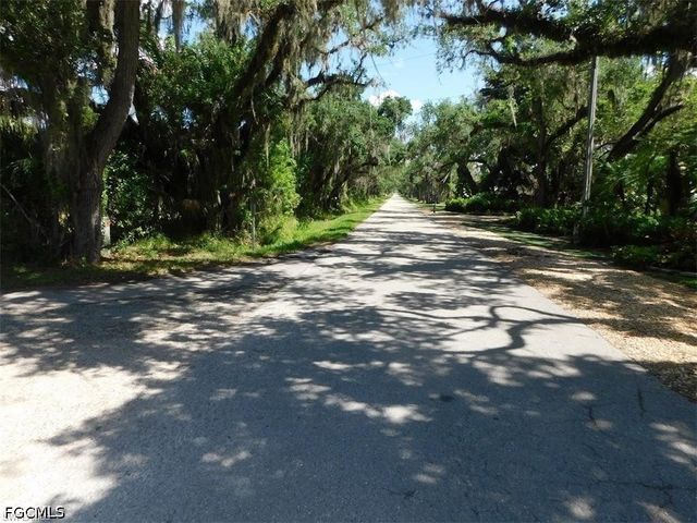14971 Duke HWY, Alva, FL 33920