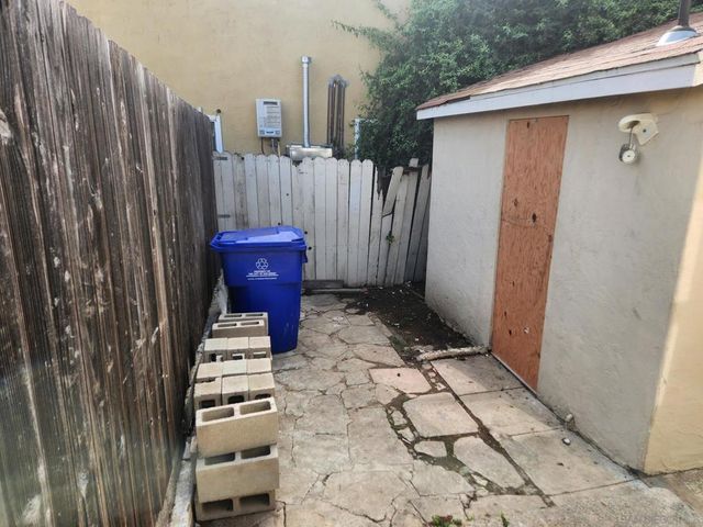 4095 ESTRELLA AVENUE, San Diego, CA 92105