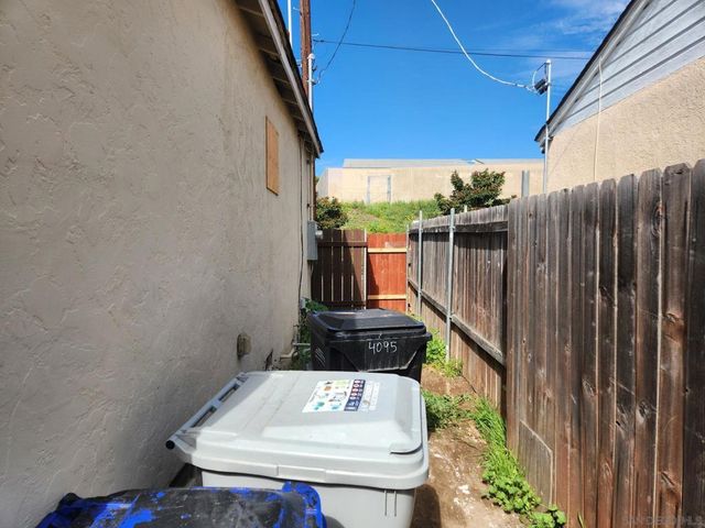 4095 ESTRELLA AVENUE, San Diego, CA 92105