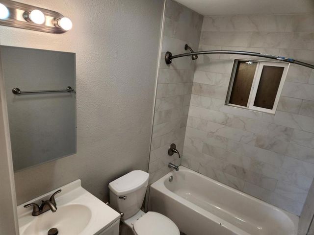 4095 ESTRELLA AVENUE, San Diego, CA 92105