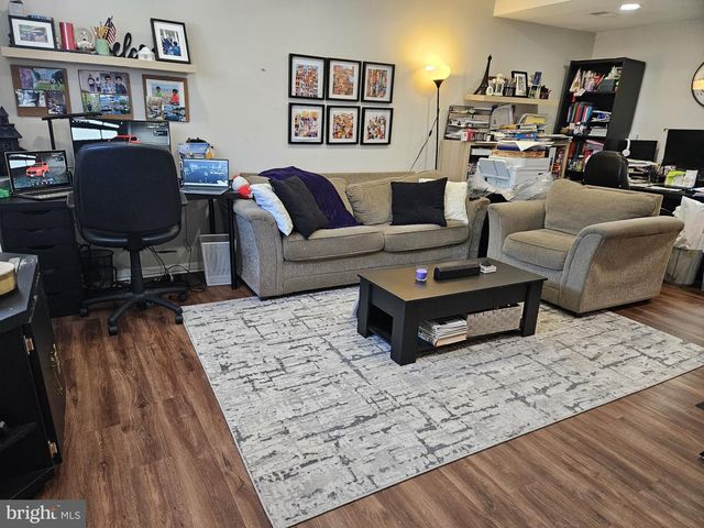 9790 HAGEL CIR, Lorton, VA 22079