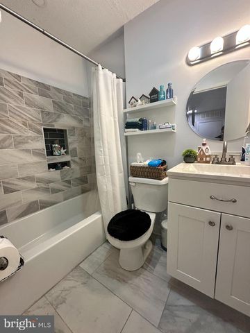 9790 HAGEL CIR, Lorton, VA 22079