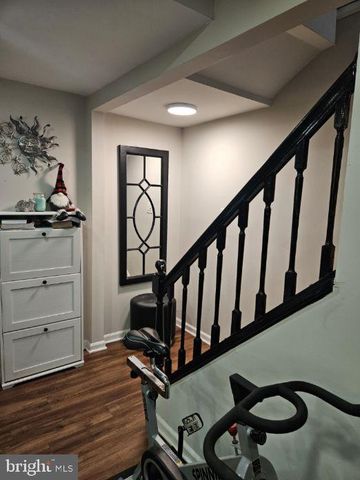 9790 HAGEL CIR, Lorton, VA 22079