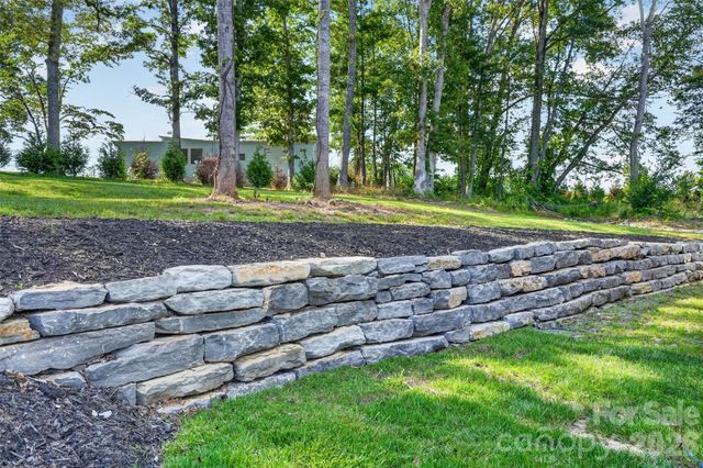68 Point Hope Lane 6, Hendersonville, NC 28792