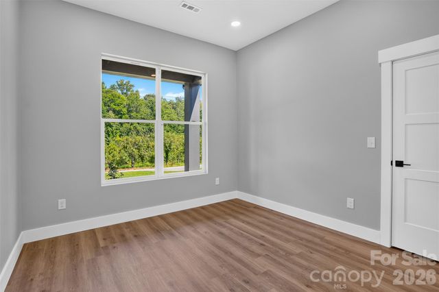 68 Point Hope Lane 6, Hendersonville, NC 28792