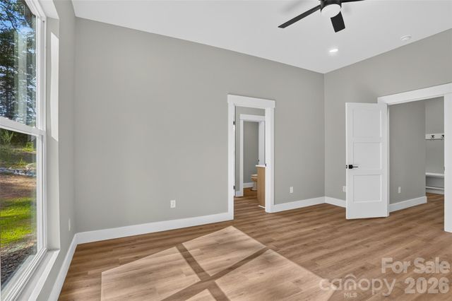 68 Point Hope Lane 6, Hendersonville, NC 28792