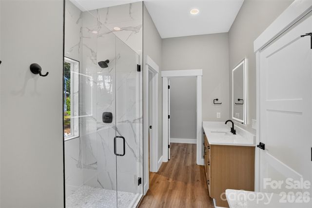 68 Point Hope Lane 6, Hendersonville, NC 28792