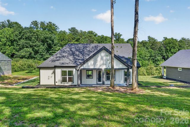 68 Point Hope Lane 6, Hendersonville, NC 28792