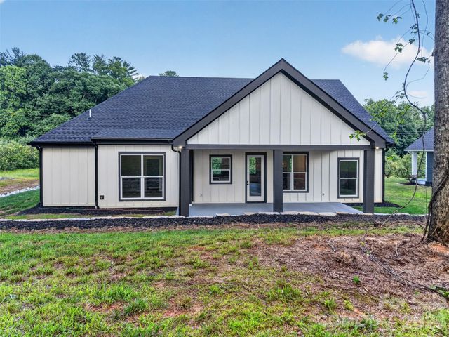 68 Point Hope Lane 6, Hendersonville, NC 28792