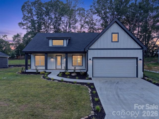68 Point Hope Lane 6, Hendersonville, NC 28792