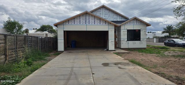 2101 E VIRGINIA Avenue, Phoenix, AZ 85006