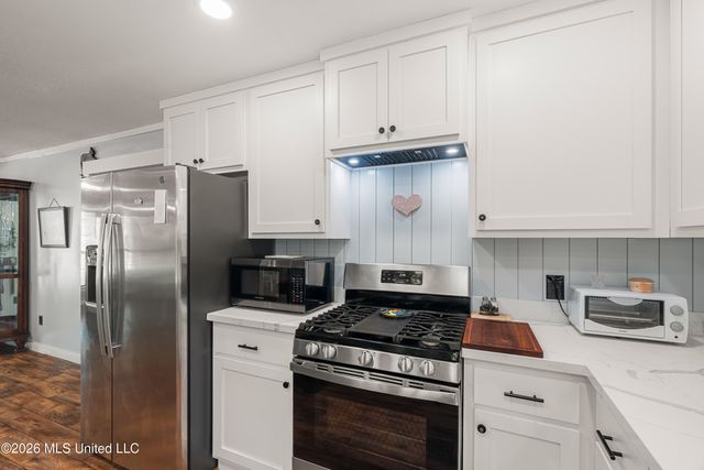 28 Woodland Road, Hattiesburg, MS 39401