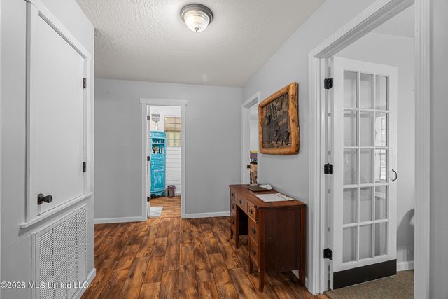 28 Woodland Road, Hattiesburg, MS 39401