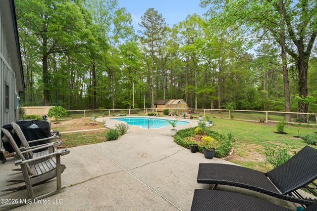 28 Woodland Road, Hattiesburg, MS 39401