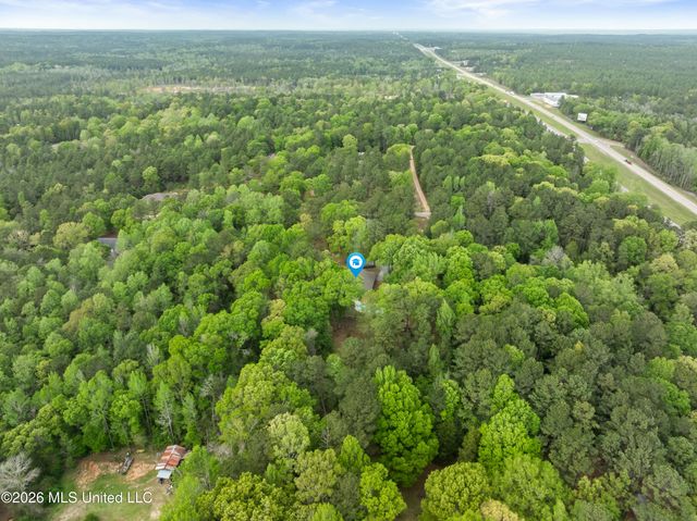 28 Woodland Road, Hattiesburg, MS 39401