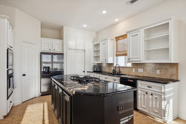 17926 Cypress Hill Drive, Rosharon, TX 77583