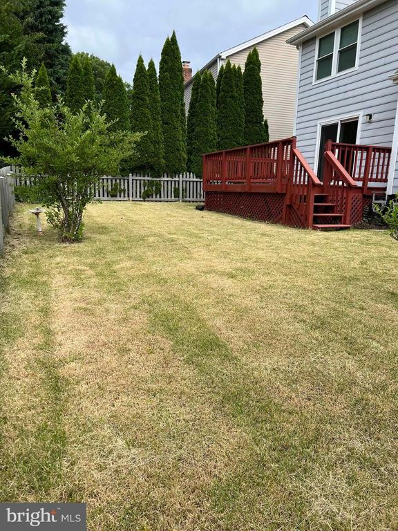 Image 22 of property listing at 15000 SADDLE CREEK DR, Burtonsville, MD 20866