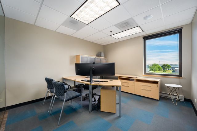 10700 W Higgins Road 300, Rosemont, IL 60018