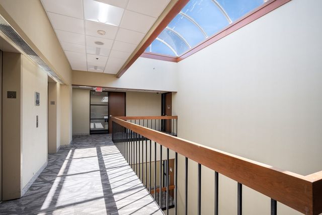 10700 W Higgins Road 300, Rosemont, IL 60018