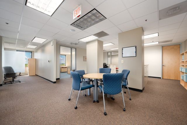 10700 W Higgins Road 300, Rosemont, IL 60018