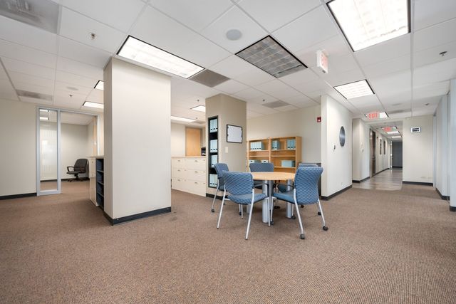 10700 W Higgins Road 300, Rosemont, IL 60018