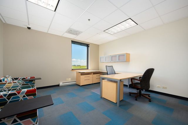 10700 W Higgins Road 300, Rosemont, IL 60018