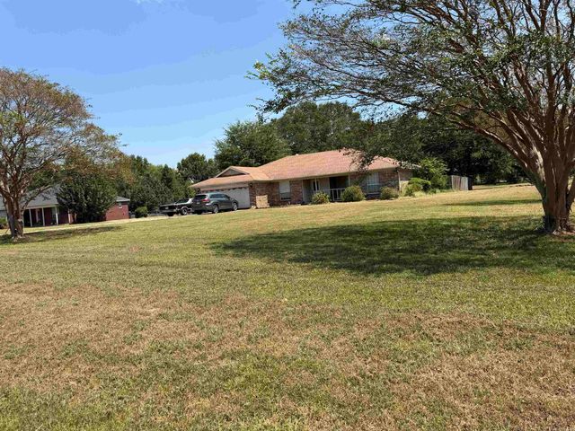 21 Stacey Lynn, Ward, AR 72176