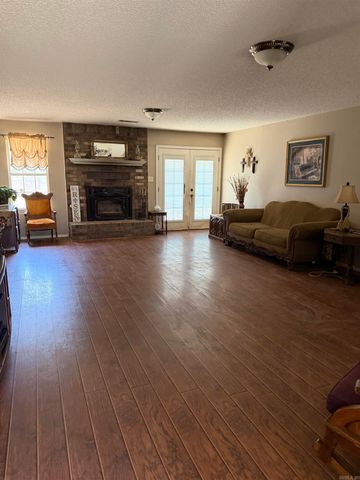 21 Stacey Lynn, Ward, AR 72176