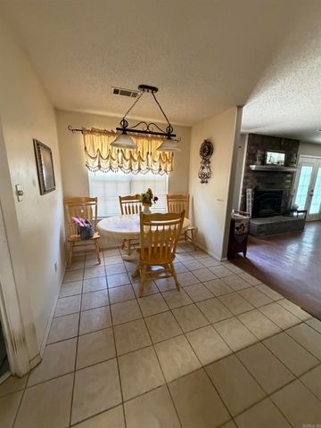 21 Stacey Lynn, Ward, AR 72176