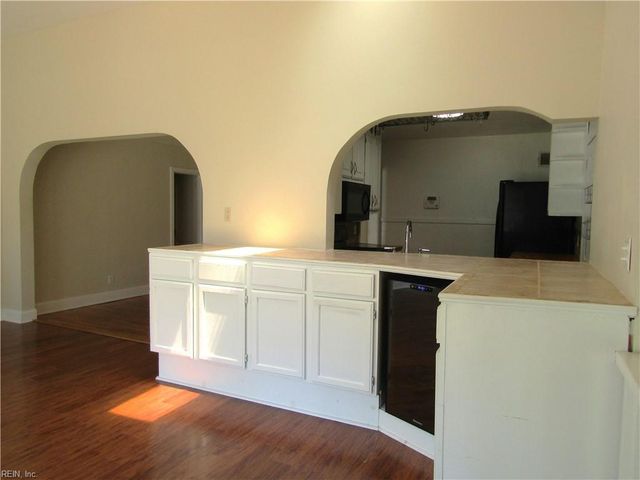 111 S Ridgeley RD, Norfolk, VA 23505