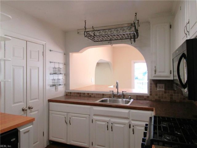 111 S Ridgeley RD, Norfolk, VA 23505