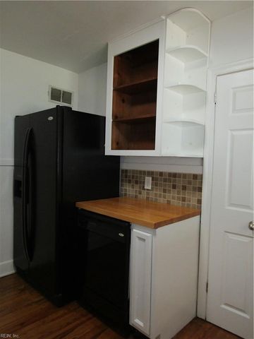 111 S Ridgeley RD, Norfolk, VA 23505